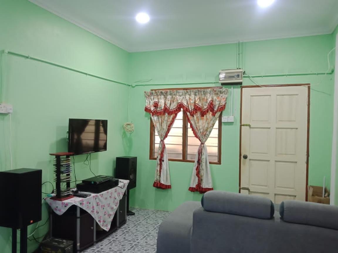 Kuntum Cottage Bed & Breakfast Kampung Tanjung Ipoh Dış mekan fotoğraf